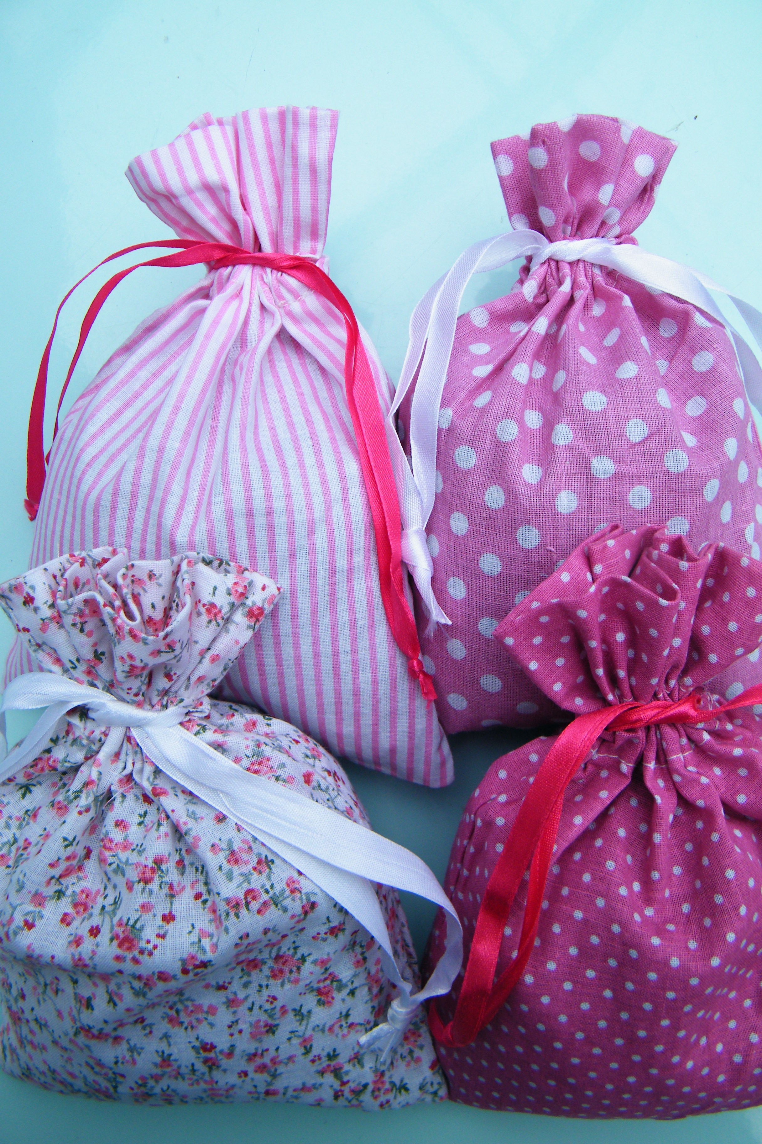 favour gifts lavender bags